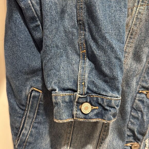 Kancan Denim Two Tone Distressed Jacket Size XXL, Exclusively For Maurices - Picture 3 of 8